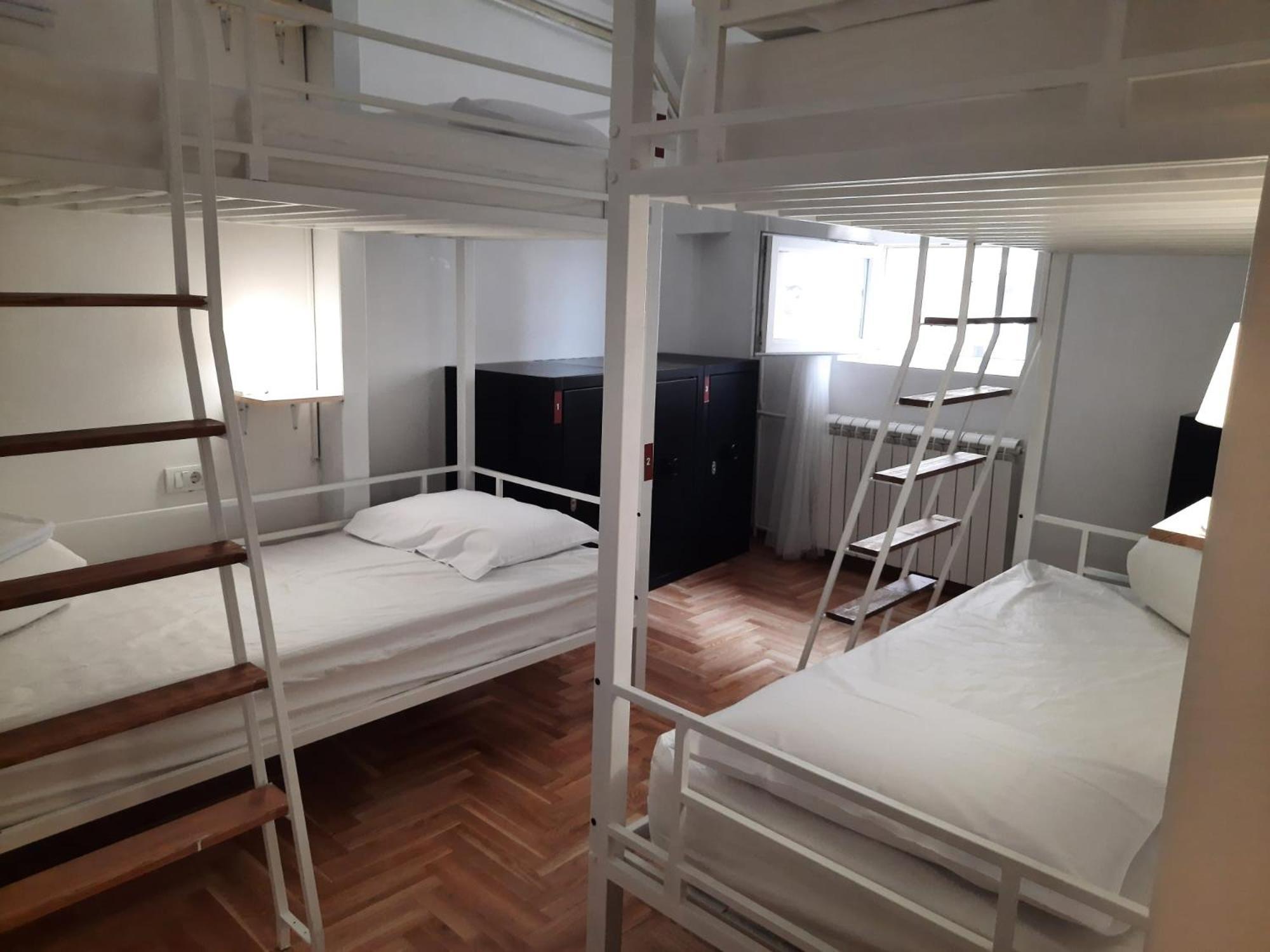 New Generation Hostel Como Lake المظهر الخارجي الصورة